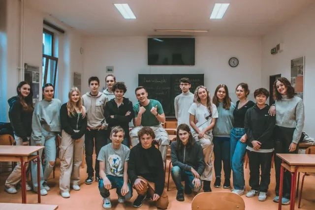 Skupina studentů kurzu